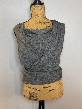 Boppy ComfyFit Adjustable Heathered Gray Baby Wearer